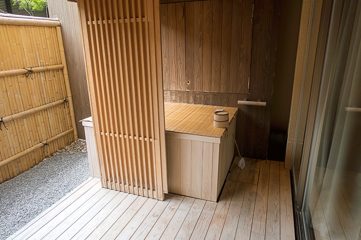 翠嵐ラグジュアリーコレクションホテル京都の露天温泉風呂